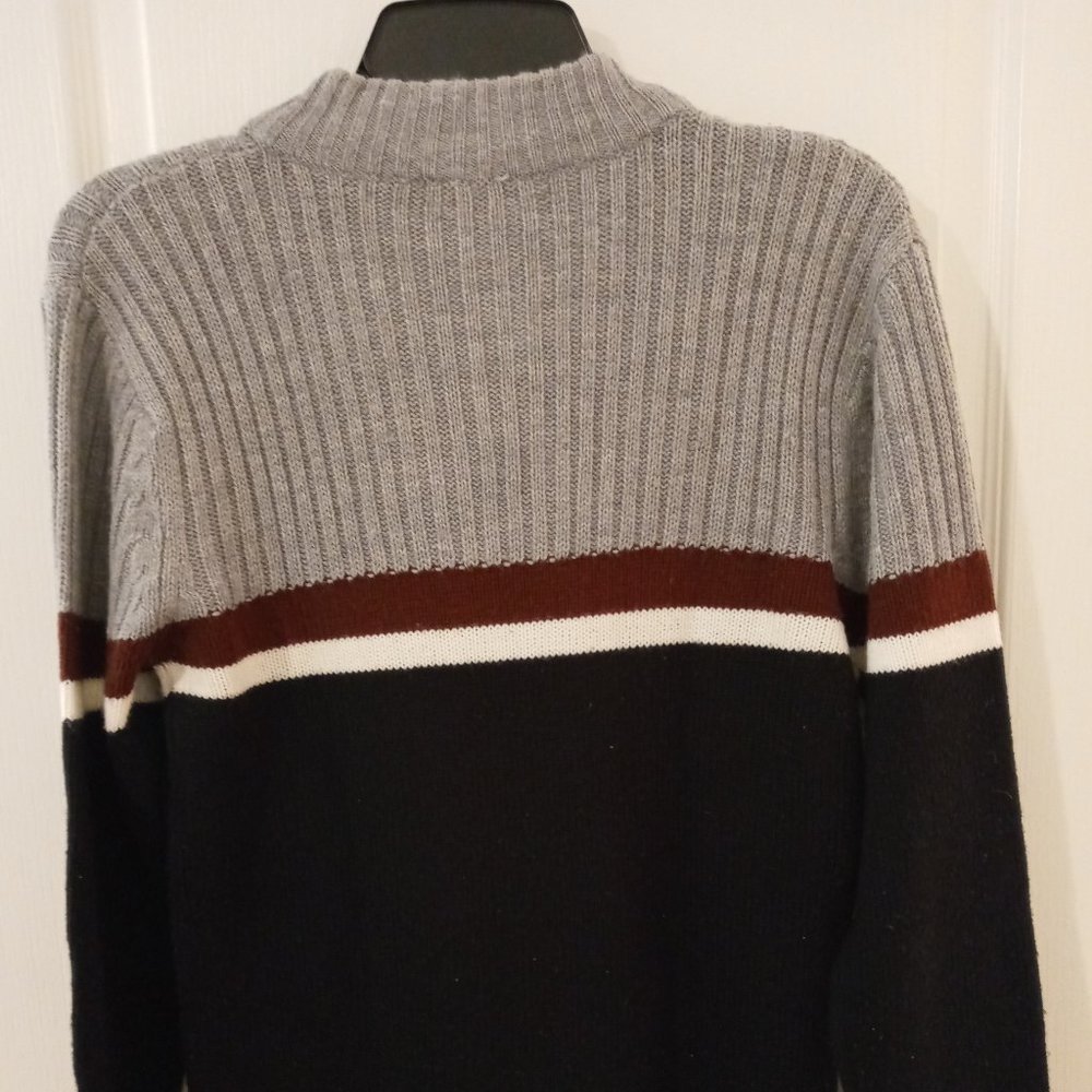 Men's 1/4 zip sweater size M - Picture 4 of 4